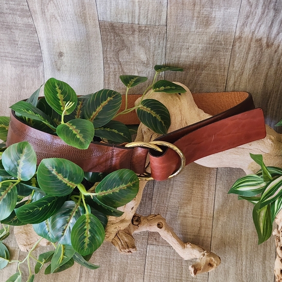 Michael Michael Kors Double Brass Ring Brown Leather Belt w/Decorative Stitching - Picture 7 of 15